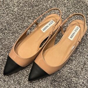 Steve Madden Black and Tan Slingback Flats